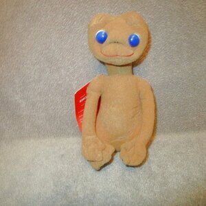 1982 Vtg E.T. Extra Terrestrial Plush Stuffed Doll Poseable Showtime Kamar Tag